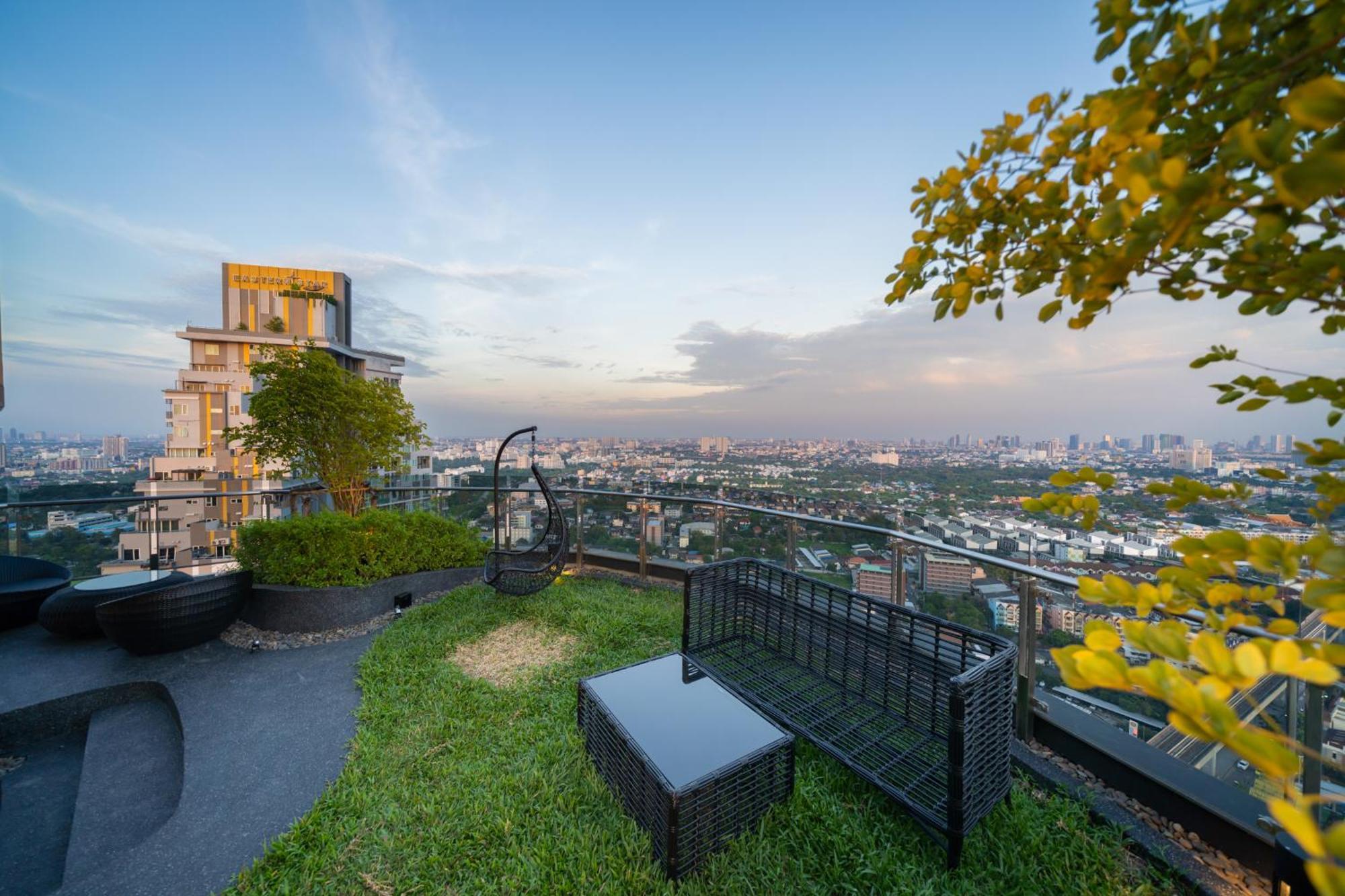 Oakwood Suites Tiwanon Bangkok Nonthaburi Extérieur photo